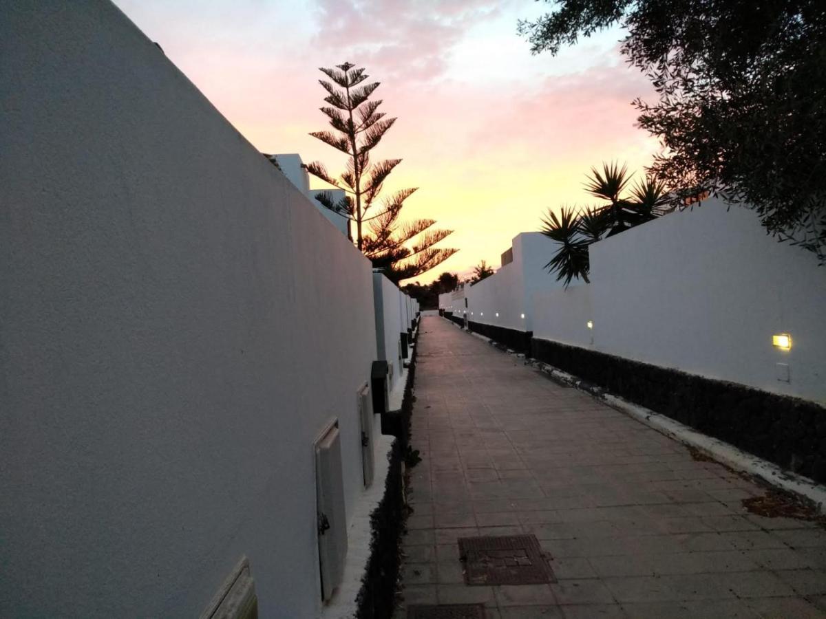 Villa Casa Palmeras Costa Costa Teguise Exterior foto